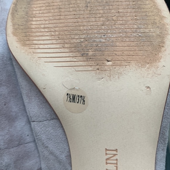 Enzo Angiolini Mauve Suede Block Heels - Picture 6 of 9